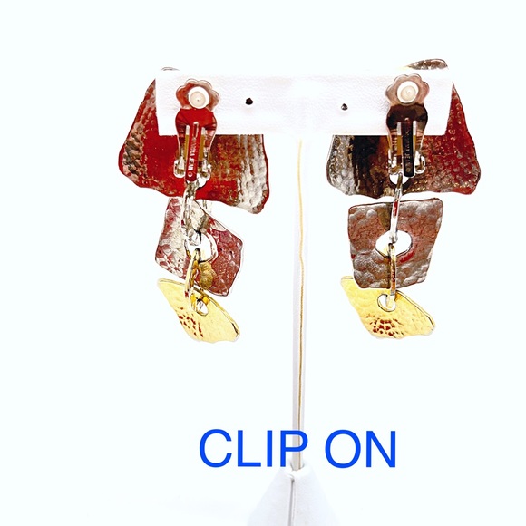 Vintage Norma Jean Clip On Two Tone Dangle Earrings, Hammered, EUC, Made in USA - Picture 3 of 5